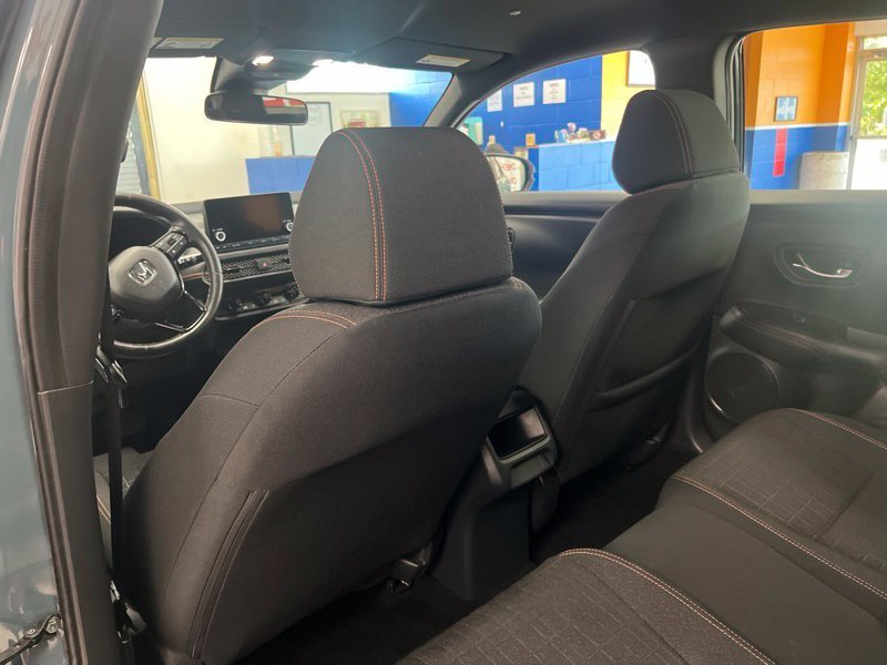 Used 2025  Honda Sport image 15