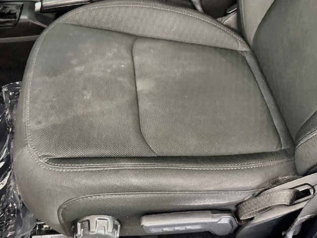 Used 2021 Blue Jeep Unlimited Sport Altitude image 18