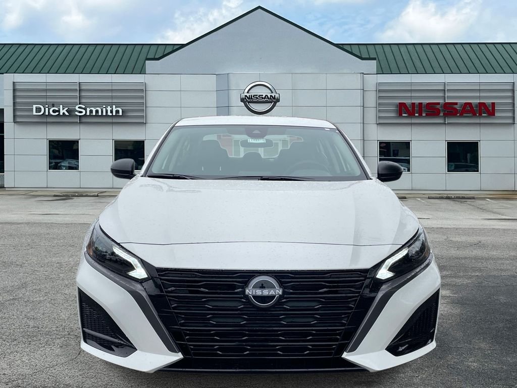 New 2026 Pearl White TriCoat Nissan SV image 2