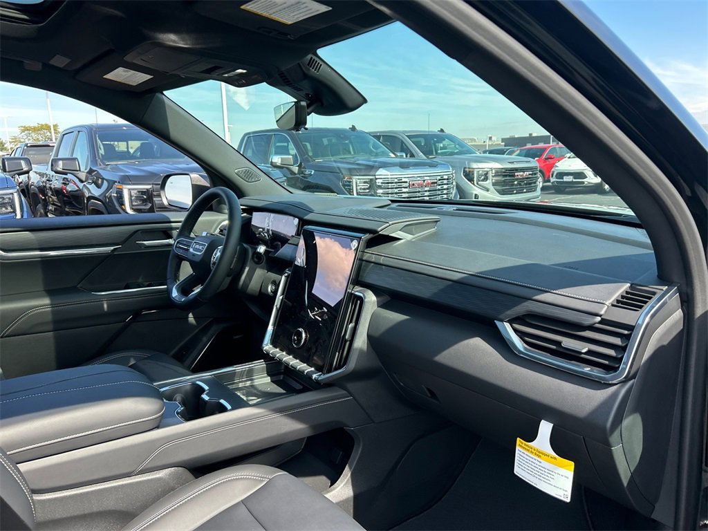 2026 GMC ACADIA - Image 36