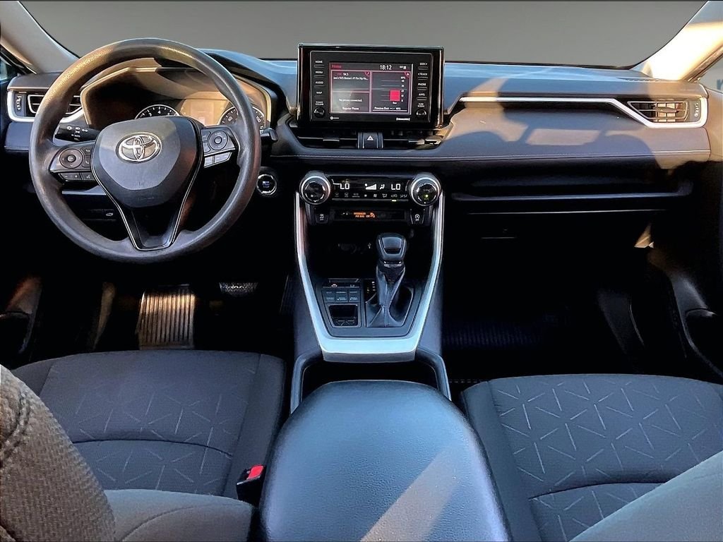 Used 2022 Gray Toyota XLE image 21