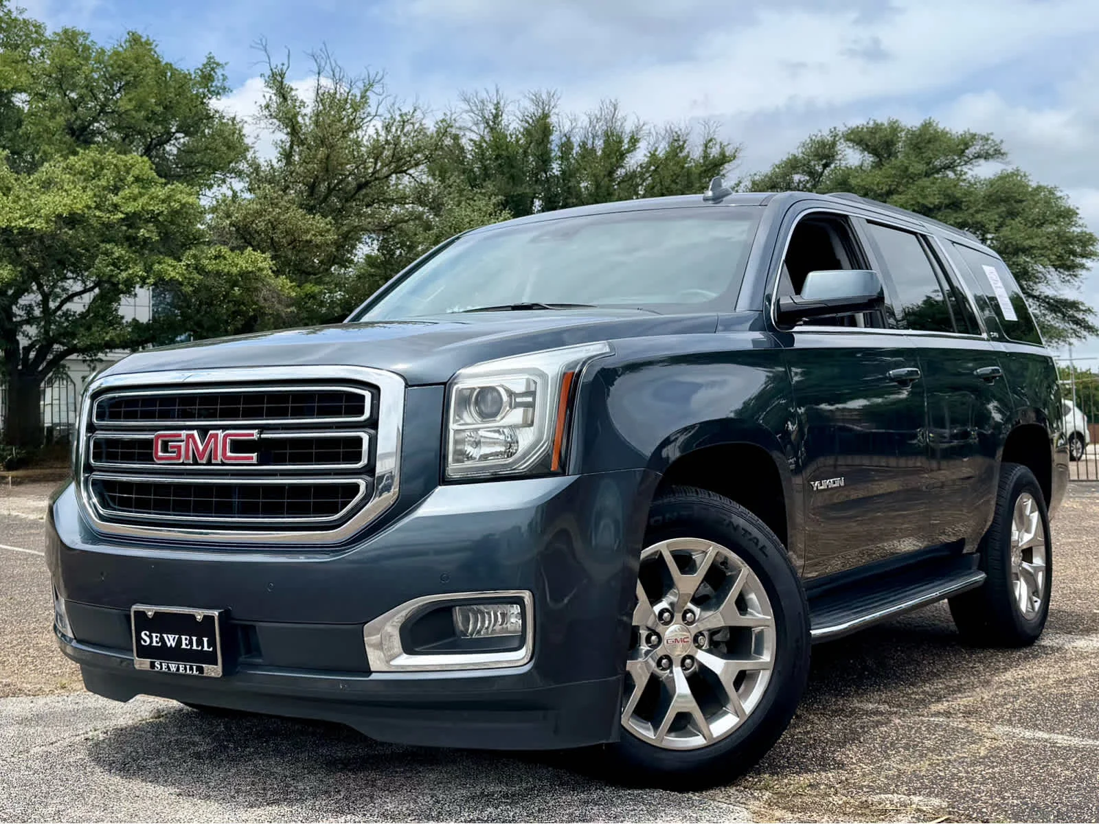 2019 GMC Yukon 2WD SLT's photo