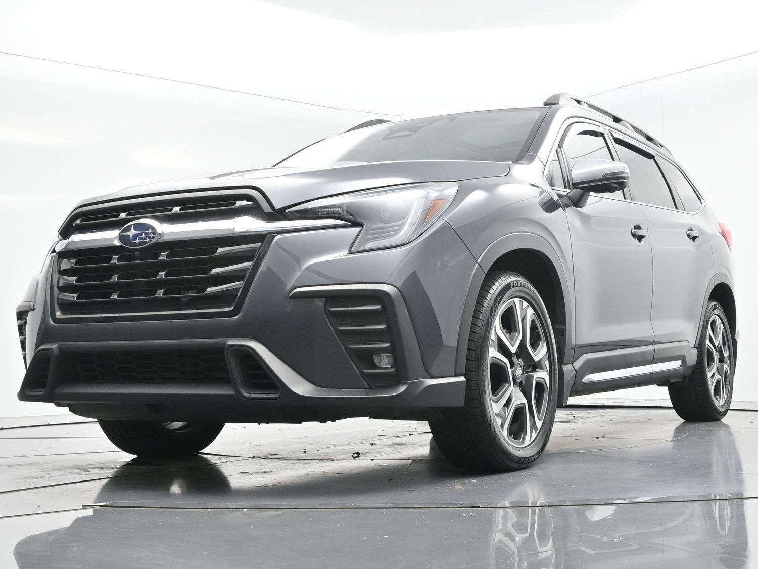 Used 2023 Magnetite Gray Metallic Subaru Limited image 47