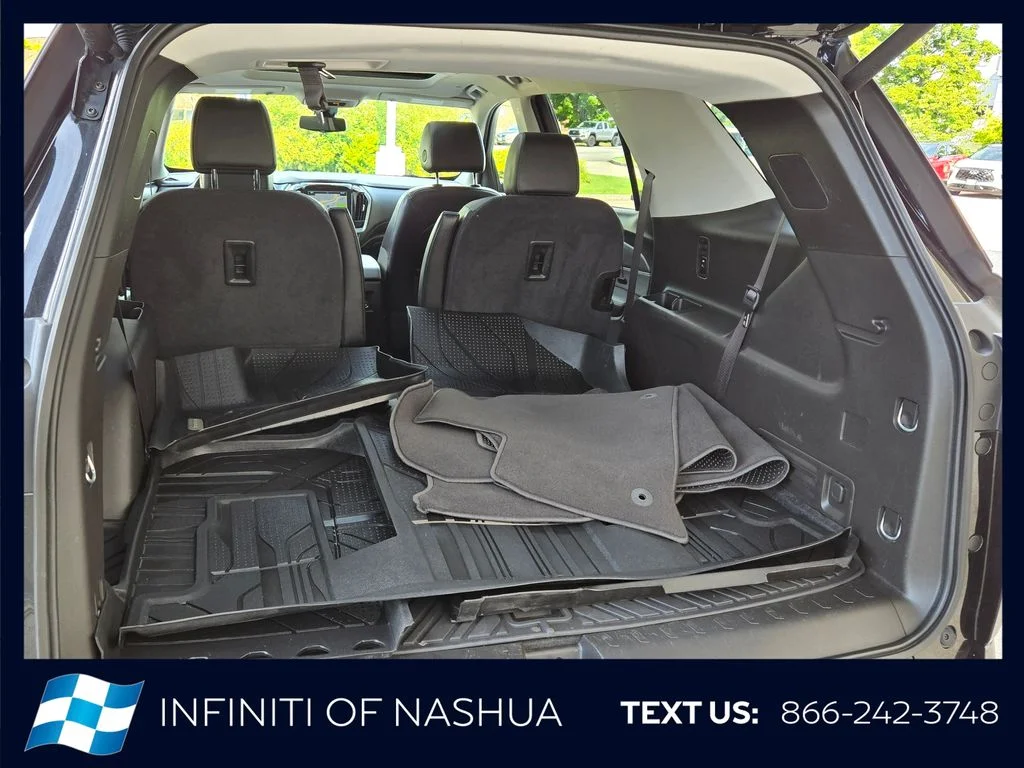 Used 2019 Black Chevrolet Premier image 21