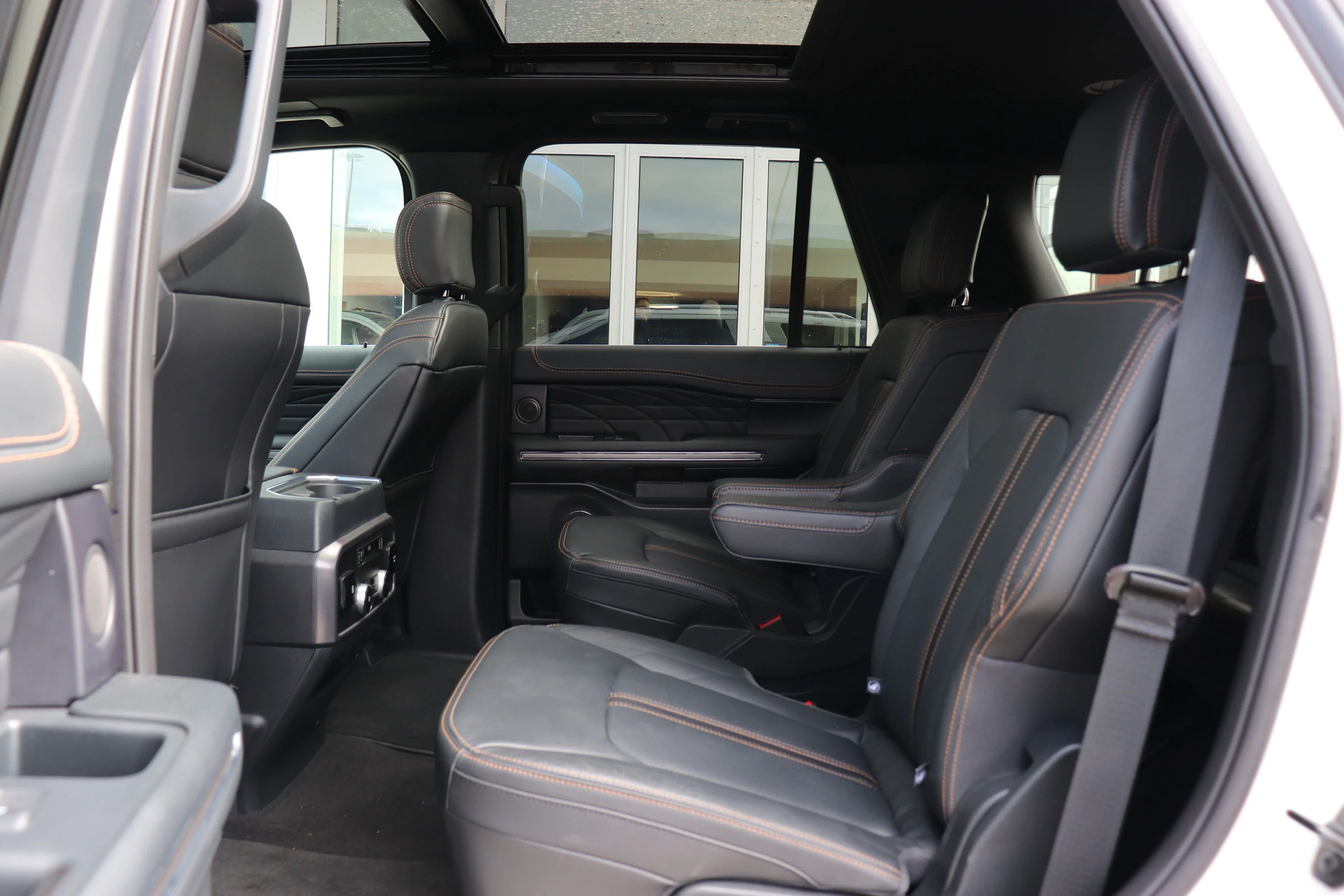 Certified Used 2023 White Ford Platinum 4x4 image 12