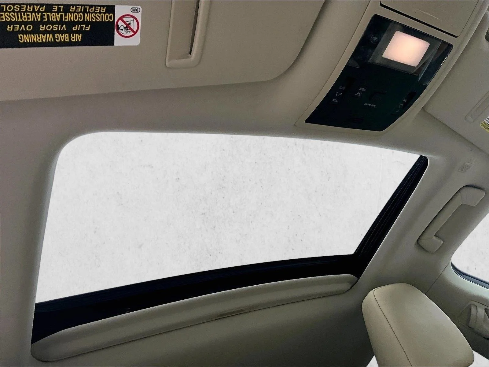 Used 2019 Eminent White Pearl Lexus RX 350 image 17