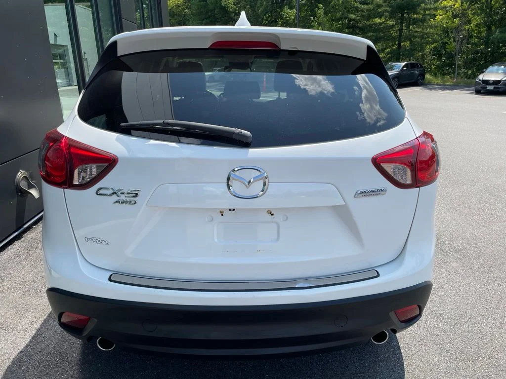 Used 2015 White Mazda Grand Touring image 6