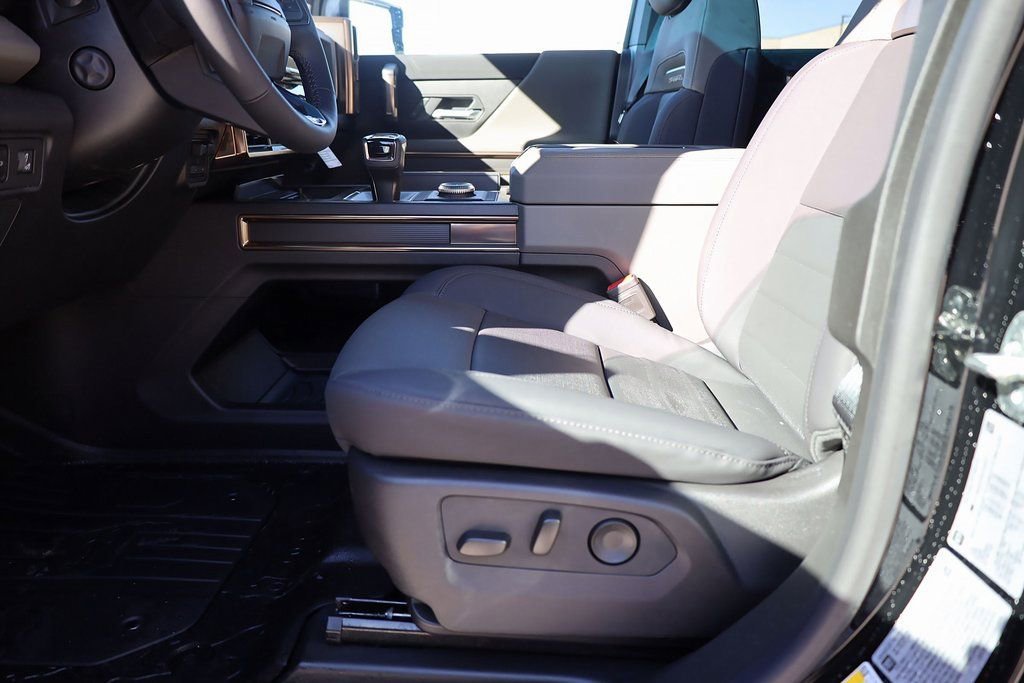 2025 GMC HUMMER EV 3X - Photo 11