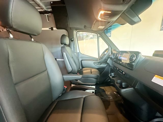 New 2026 White Mercedes-Benz  image 25