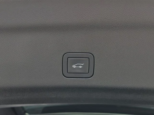 Used 2024 Sterling Gray Metallic Chevrolet LT image 8