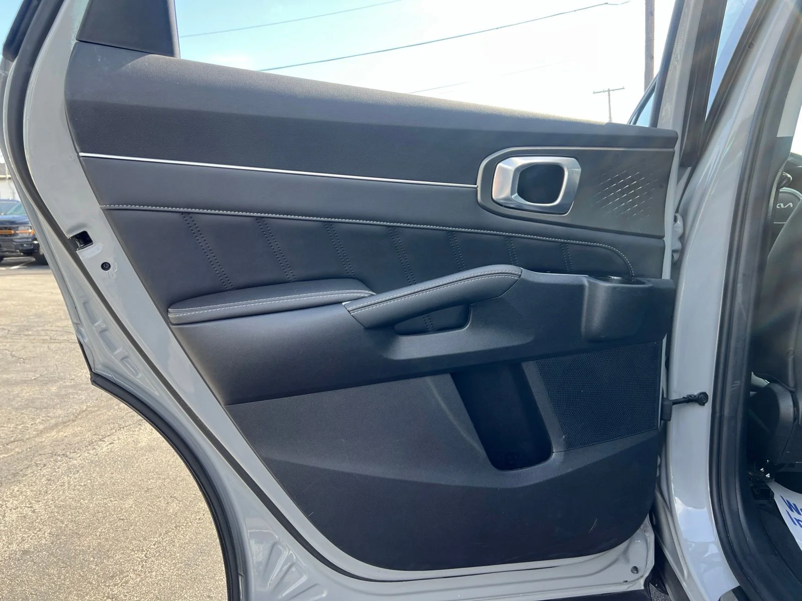 Used 2023 Wolf Gray Kia SX image 39