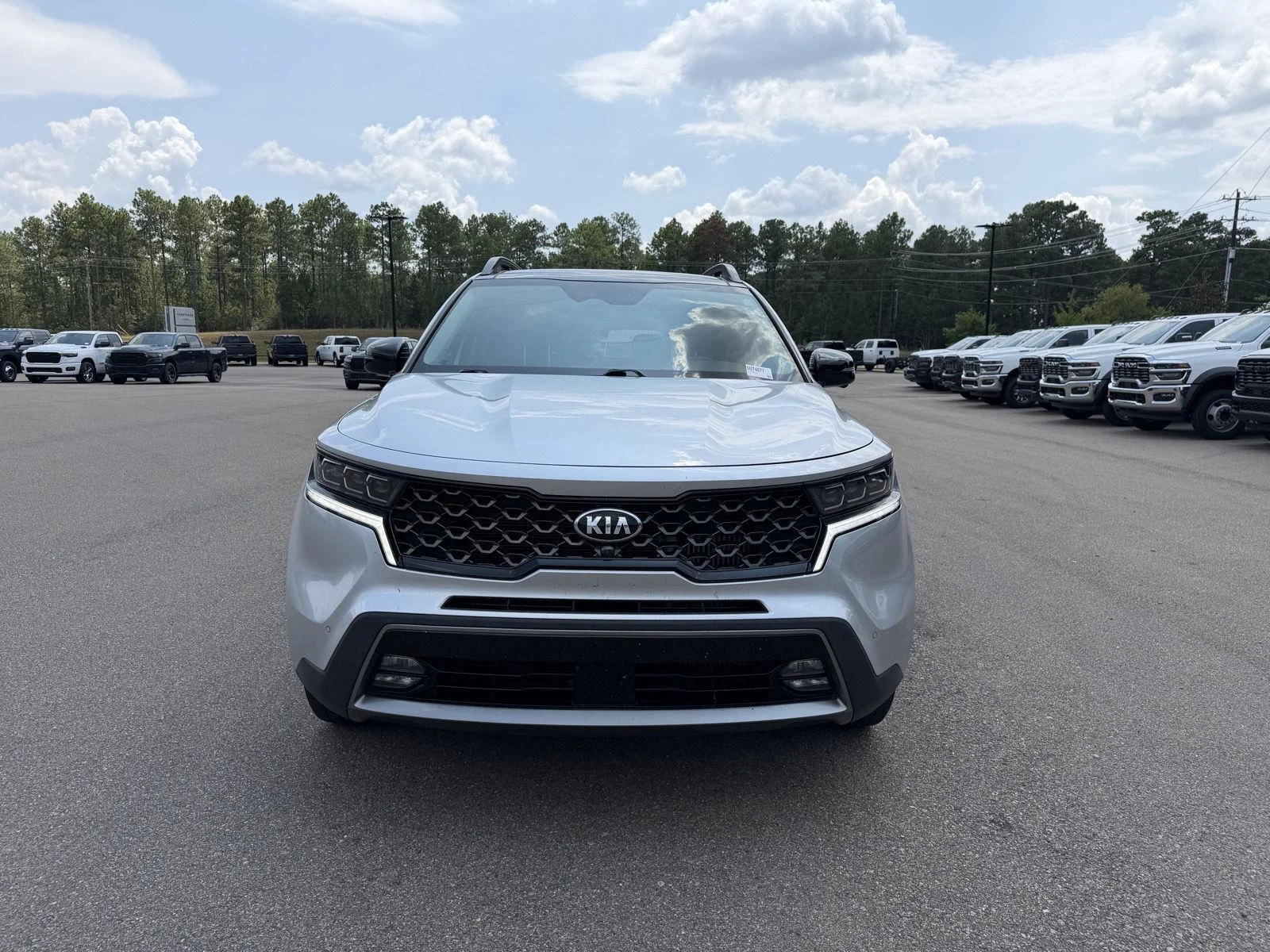 Used 2021 Sparkling Silver Kia SX Prestige X-Line image 2