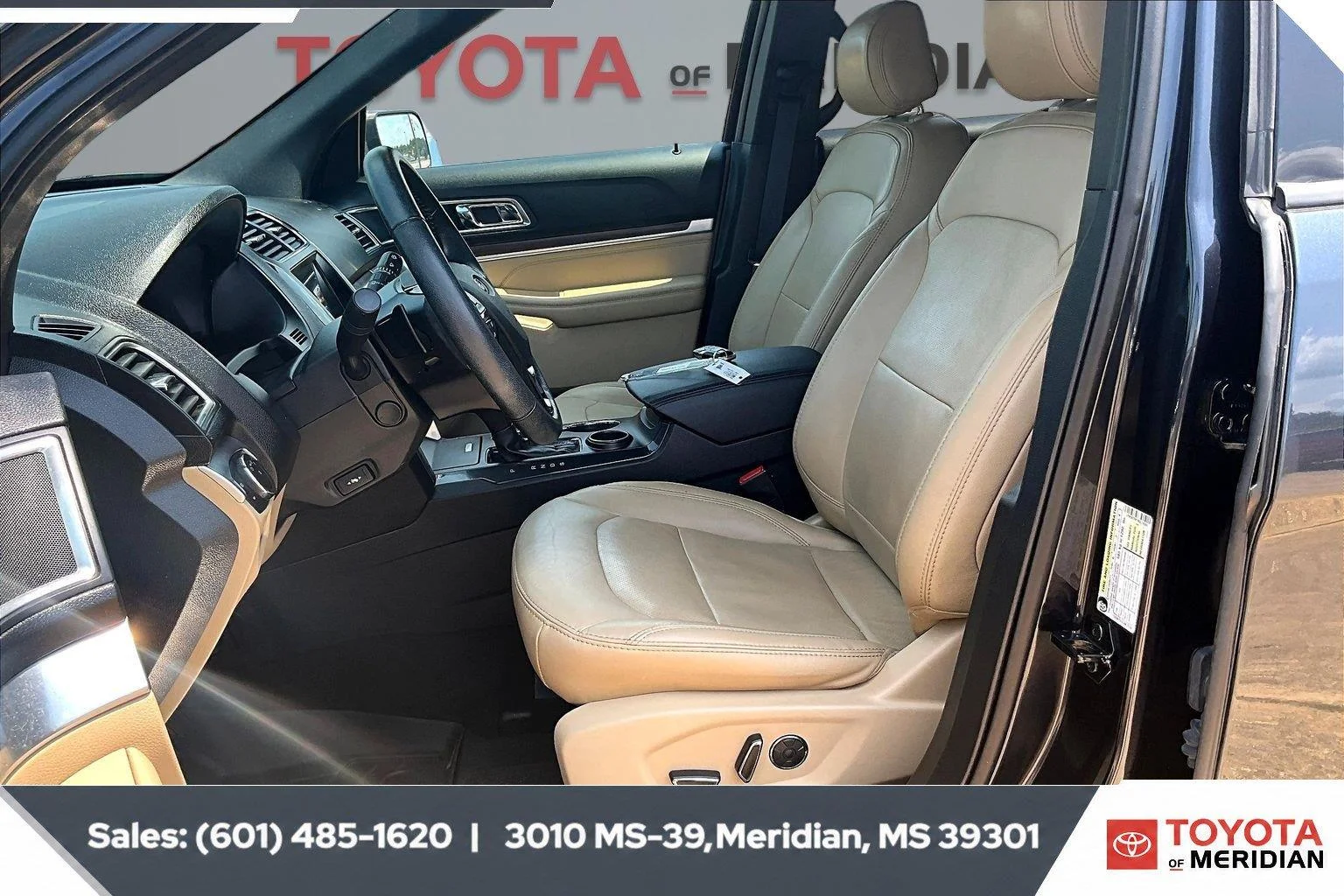 Used 2017 Smoked Quartz Metallic Tinted Clearcoat Ford Limited image 18