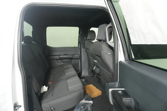 New 2026 Oxford White Ford STX® image 28
