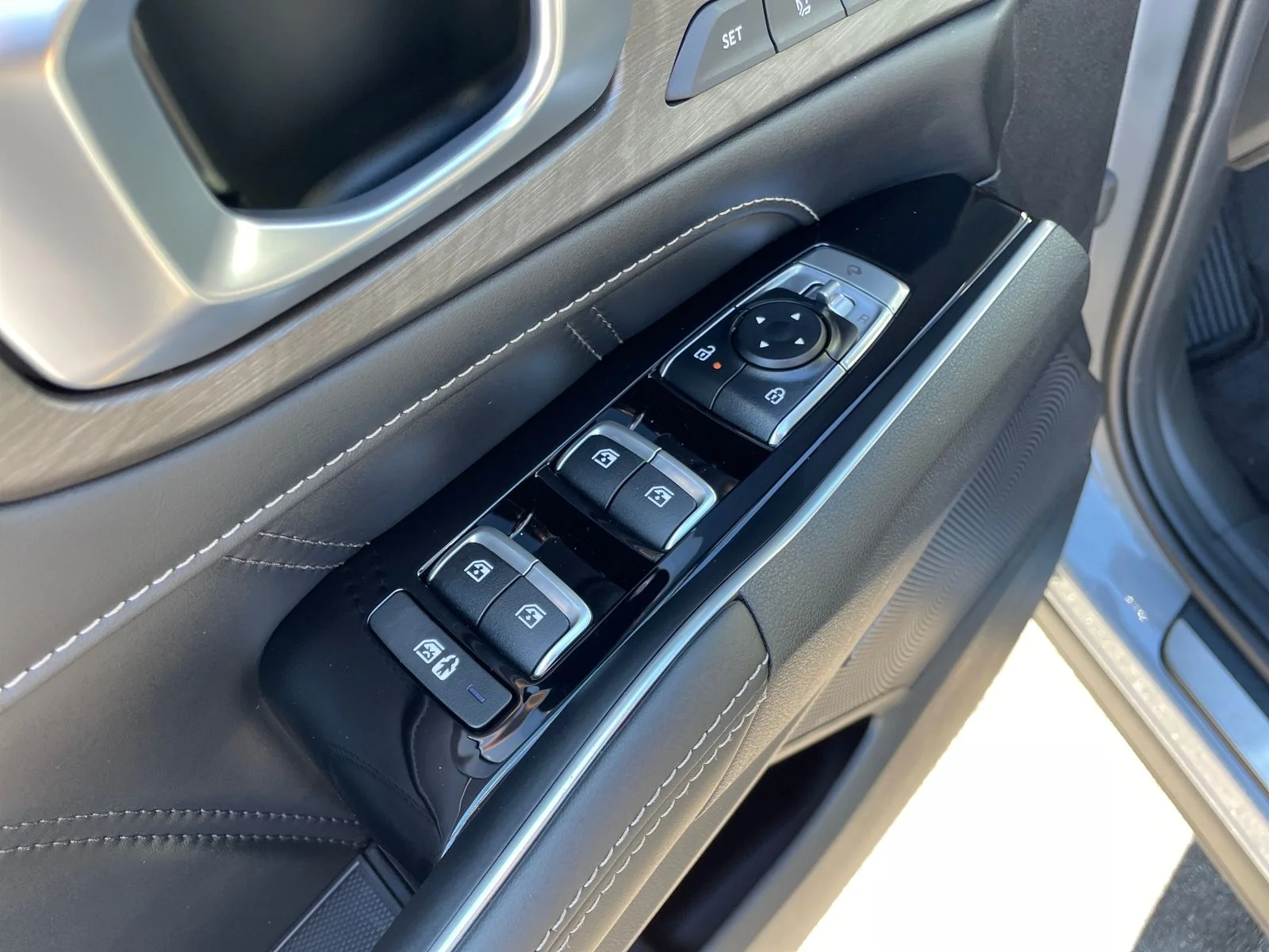 2026 Kia Sorento X-Line SX Prestige - Photo 11