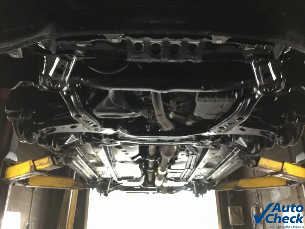 Used 2014 Black Toyota LE image 18