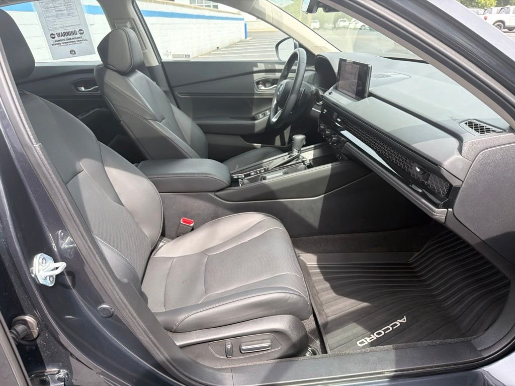 Certified Used 2025 Meteorite Gray Metallic Honda Touring image 24