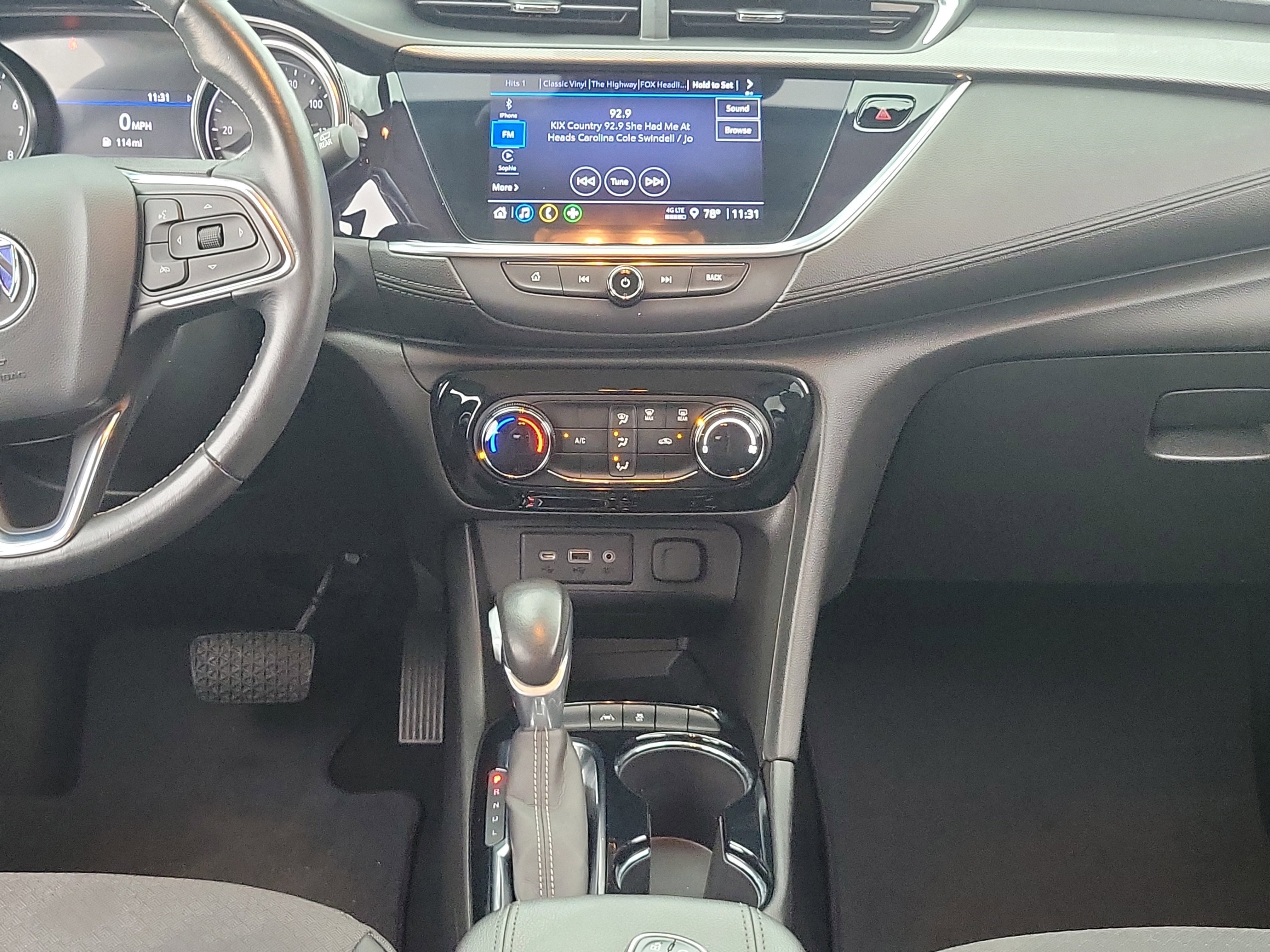 Used 2023 Sunset Glow Metallic Buick Preferred image 17