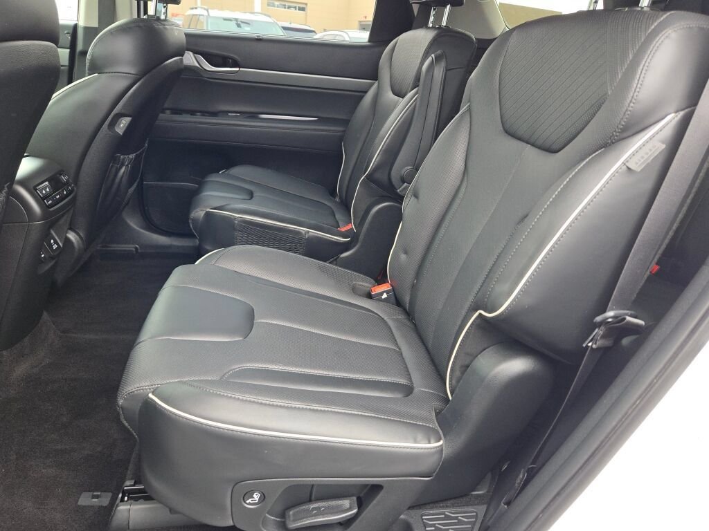Certified Used 2023 White Hyundai SEL image 19