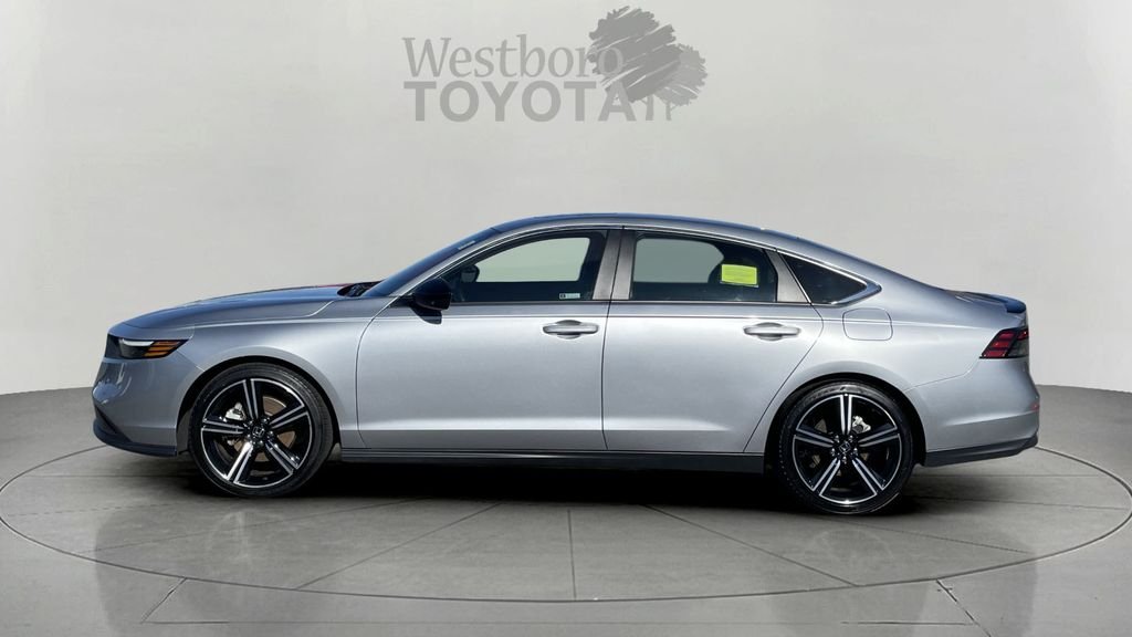Used 2023 Silver Honda Sport image 4