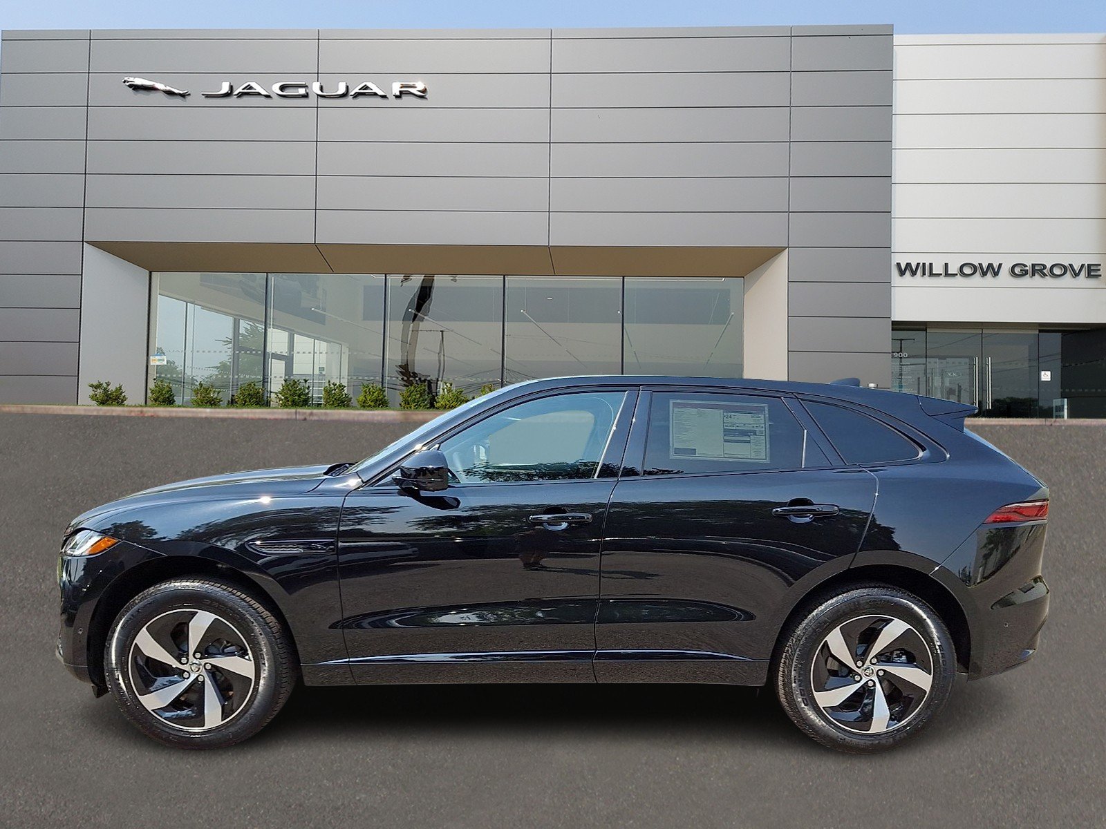 New 2026 Santorini Black Jaguar R-Dynamic S P250 AWD Automatic image 8