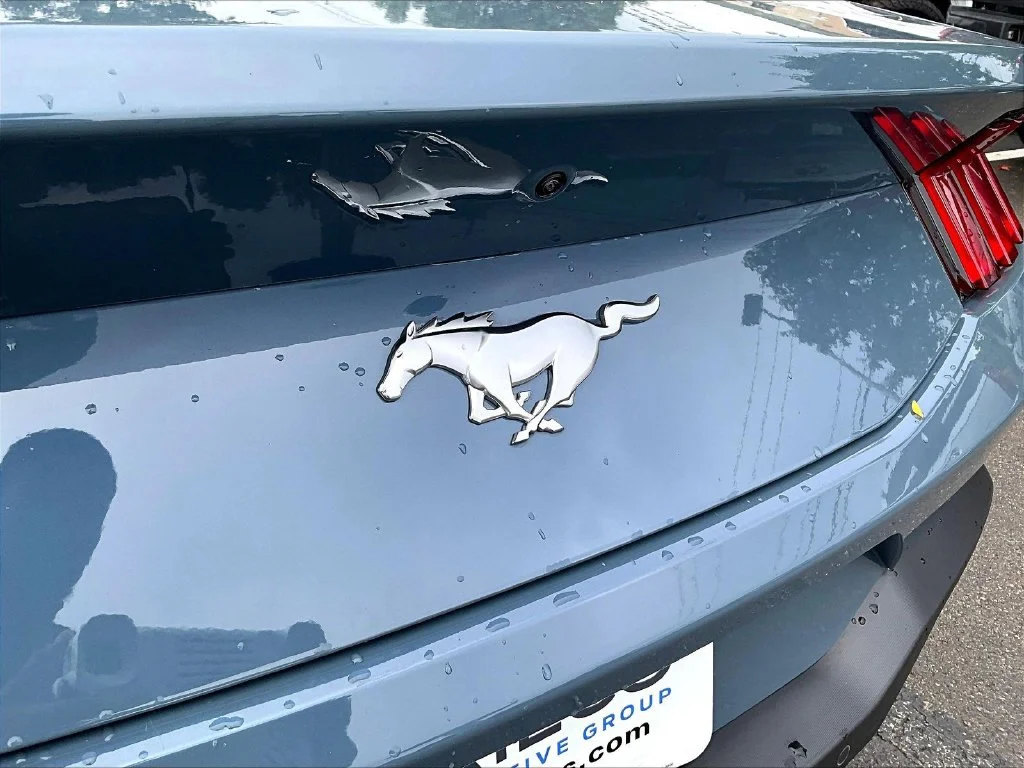 2026 Ford Mustang EcoBoost Fastback - Photo 9