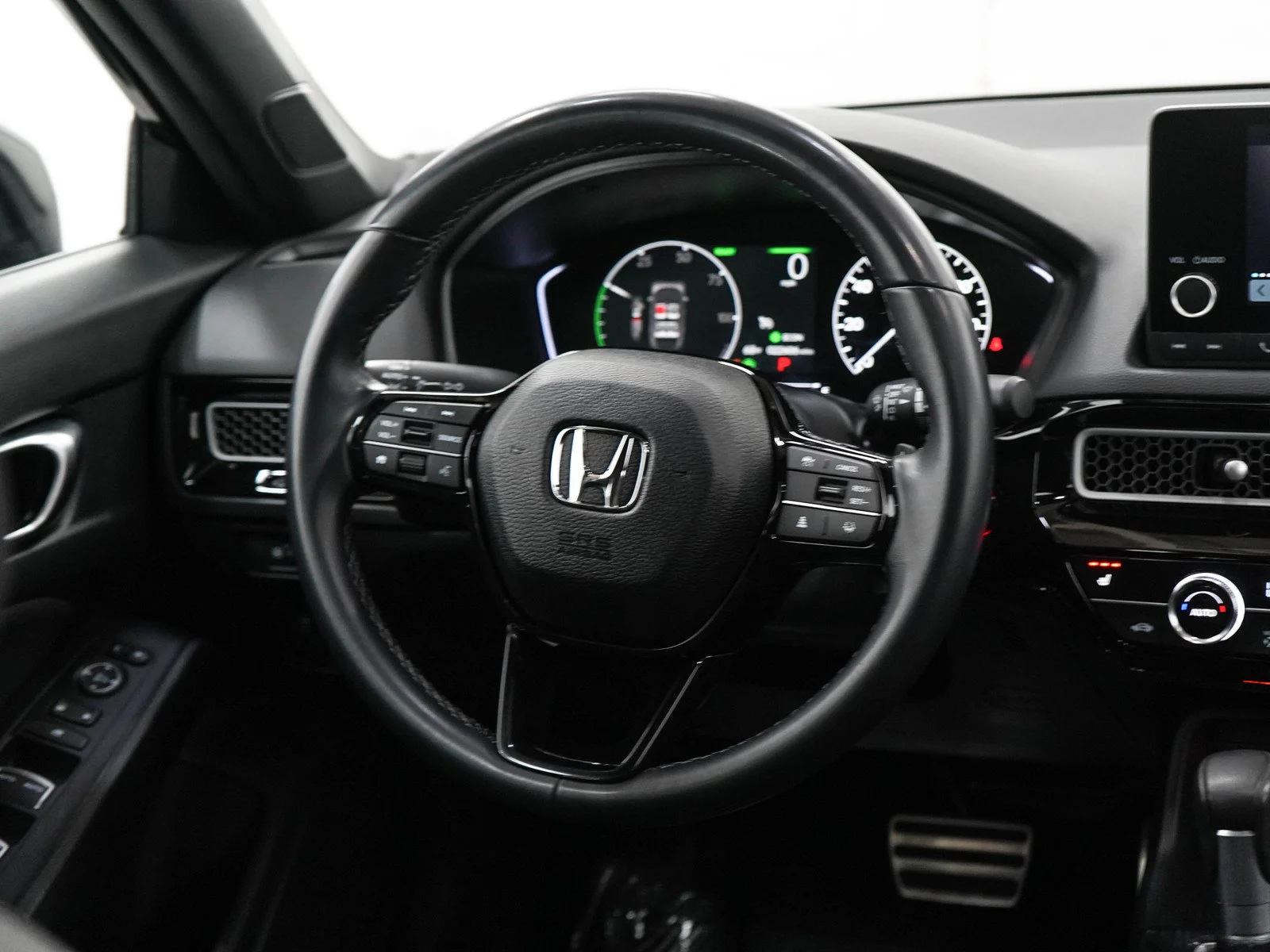 Used 2026  Honda sport image 14