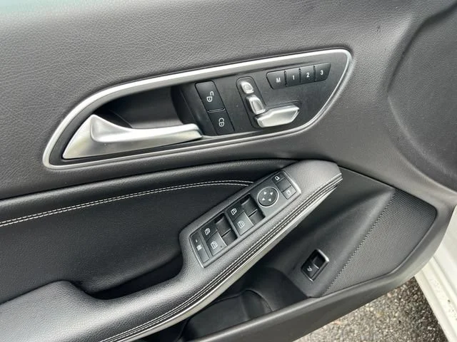 Used 2019 Polar White Mercedes-Benz CLA 250 image 30