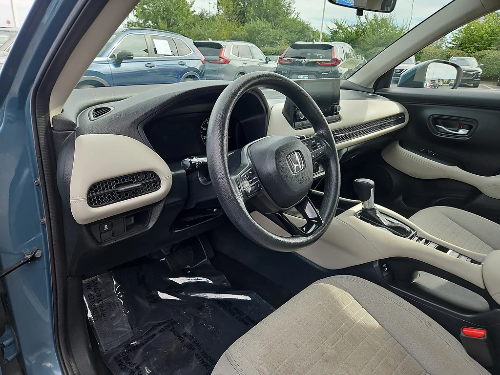 Certified Used 2024 Nordic Forest Pearl Honda LX image 17
