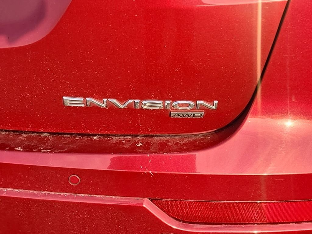 Used 2017 CHILI RED METALLILC Buick Essence image 4