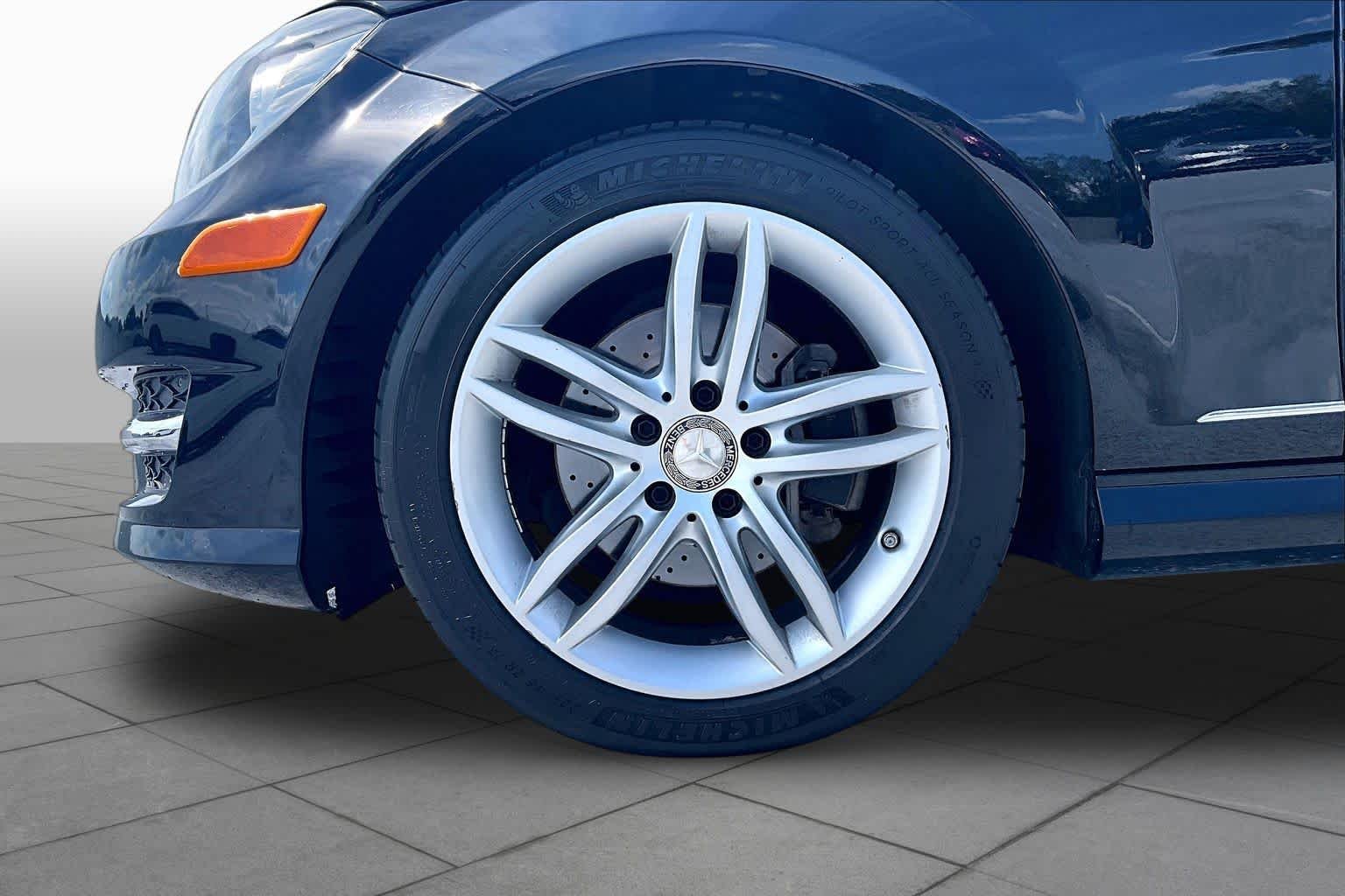 Used 2014 Obsidian Black Metallic Mercedes-Benz C 250 Sport image 10