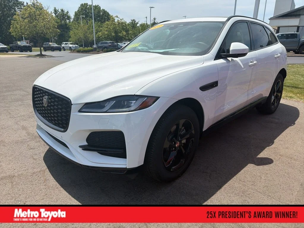 2023 Jaguar F-PACE P250 S's photo