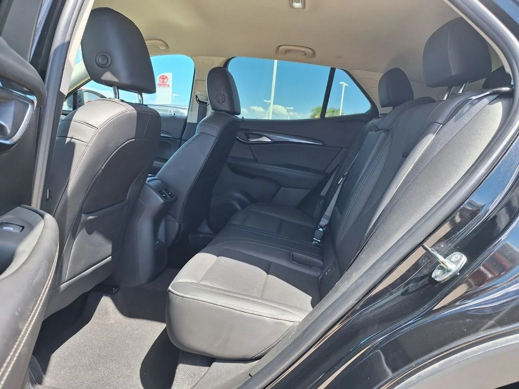 Used 2023 Black Buick Essence image 10