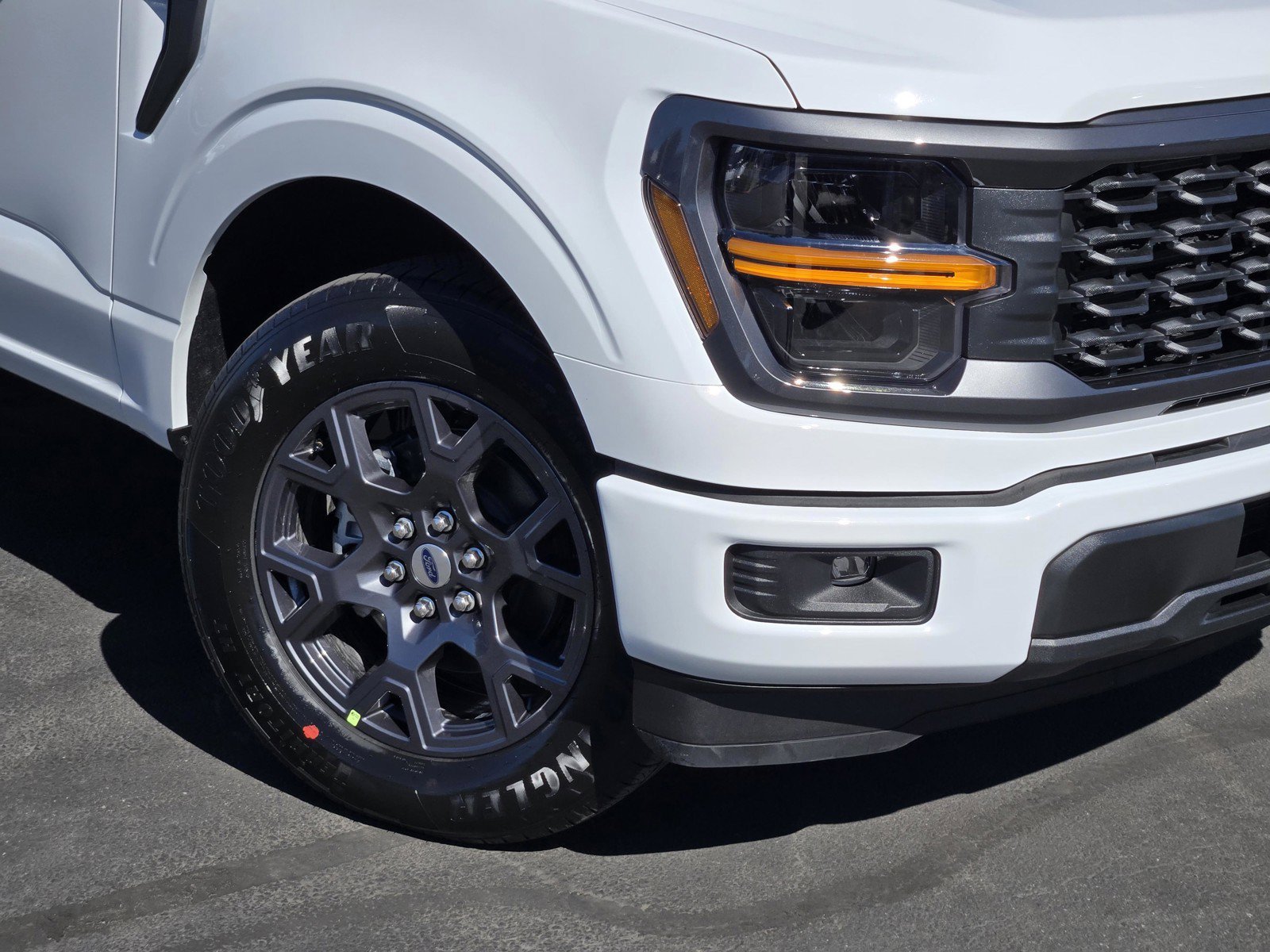 New 2026 Oxford White Ford STX® image 6