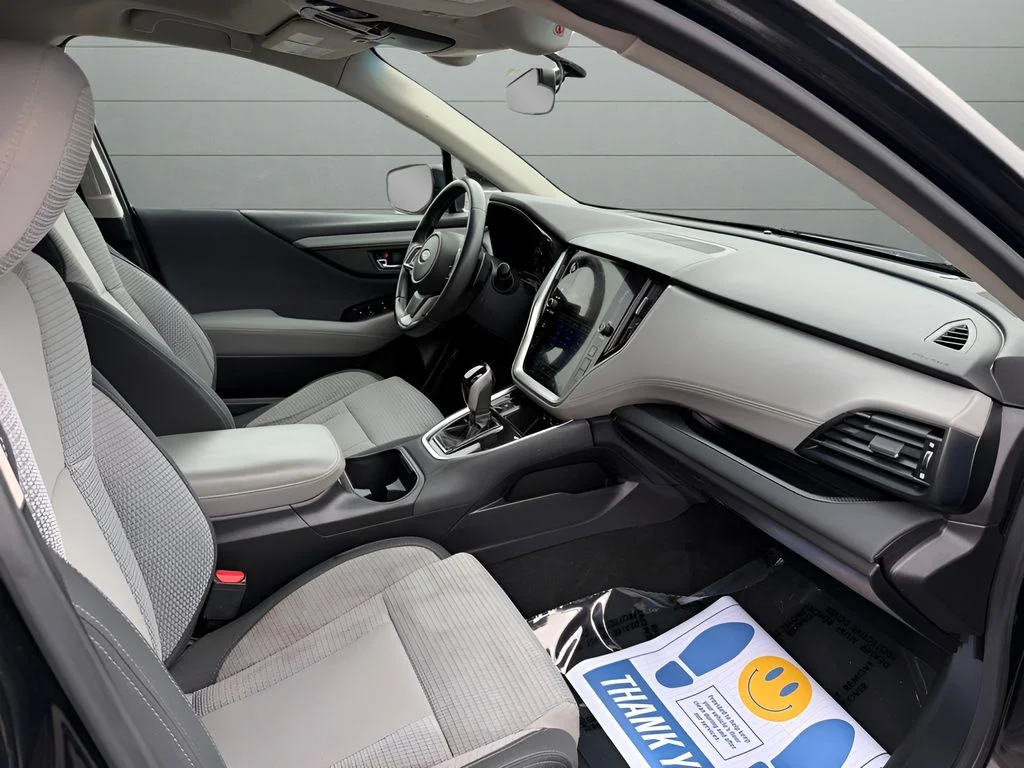 Used 2020 Black Subaru Premium image 28