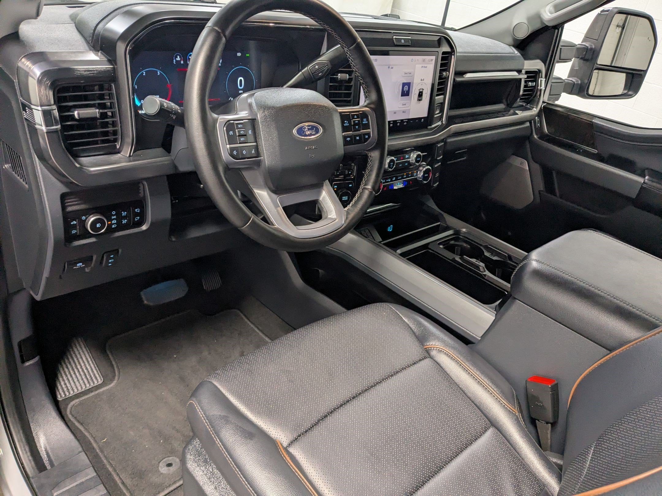 Used 2026 Avalanche Ford LARIAT image 10