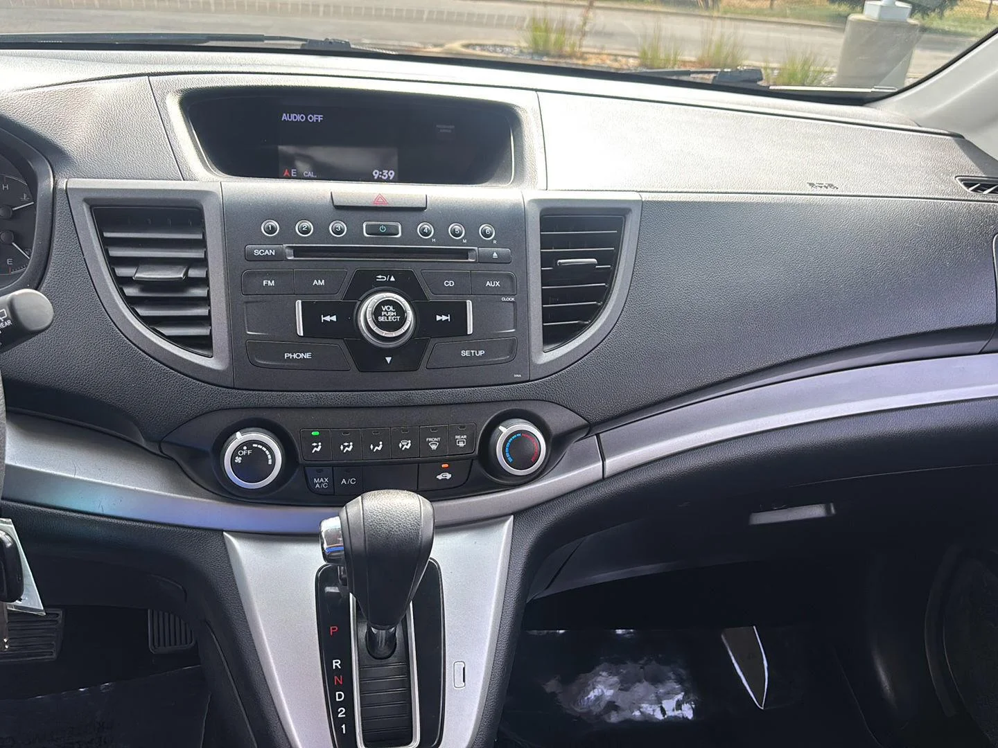 Used 2014 Crystal Black Pearl Honda LX image 30