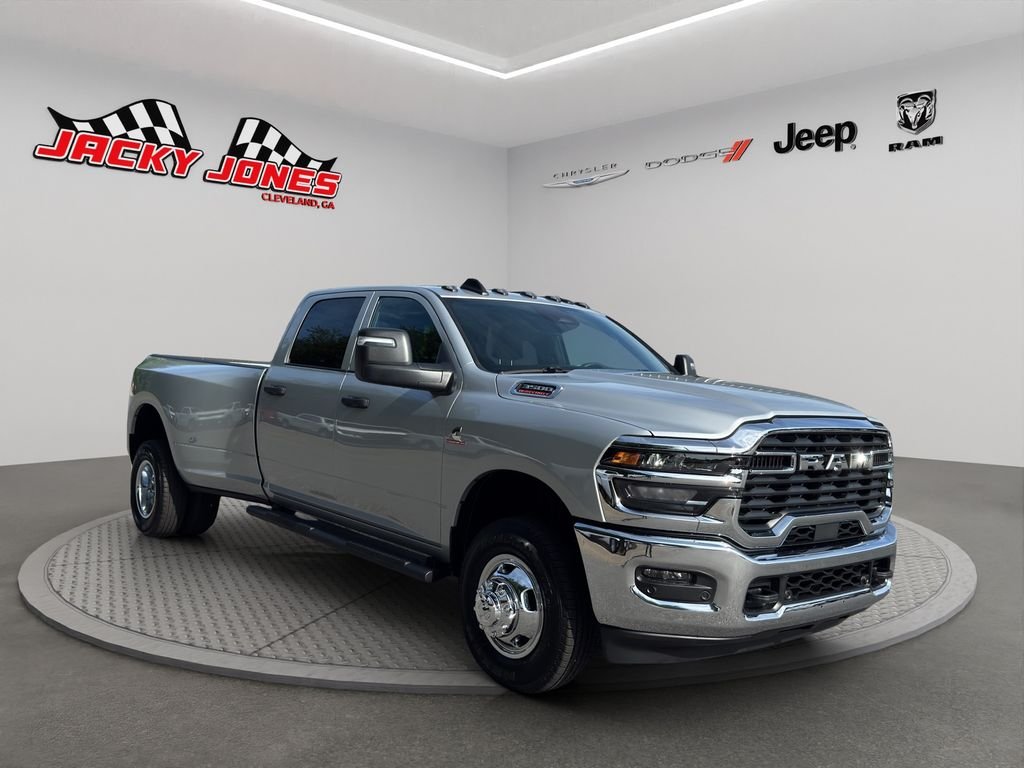 New 2026 Silver-Zynith Exterior Paint RAM Tradesman image 13