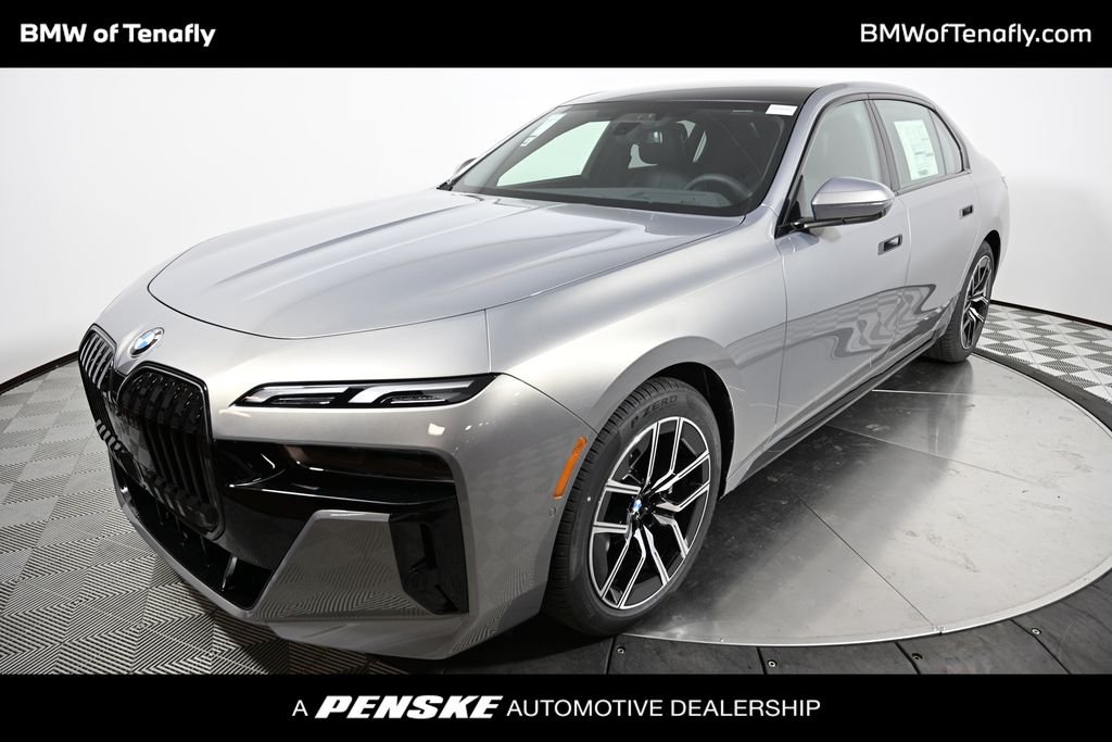 2026 BMW 7 Series 740i xDrive Sedan's photo