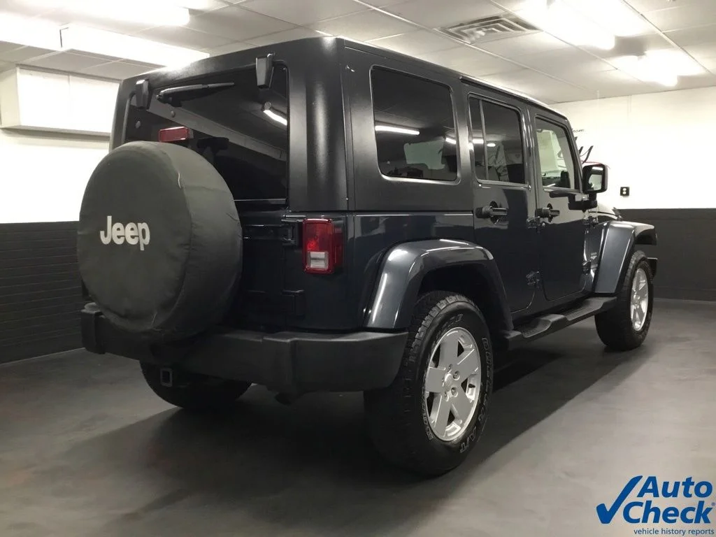 Used 2007 Blue Jeep Unlimited Sahara image 10