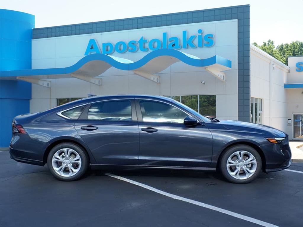 2025 Honda Accord LX photo 2