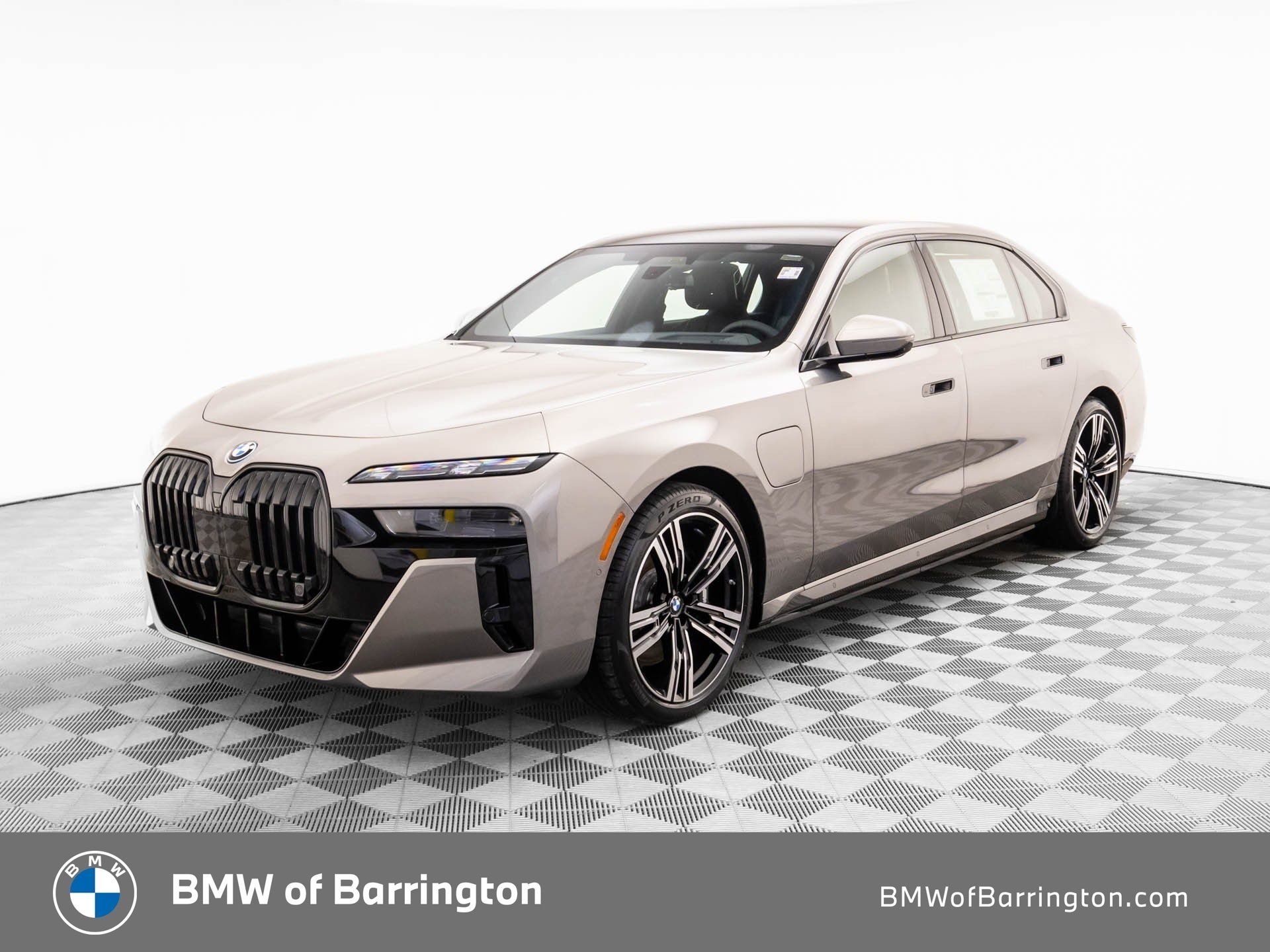 2026 BMW 7 Series 750e xDrive Sedan's photo