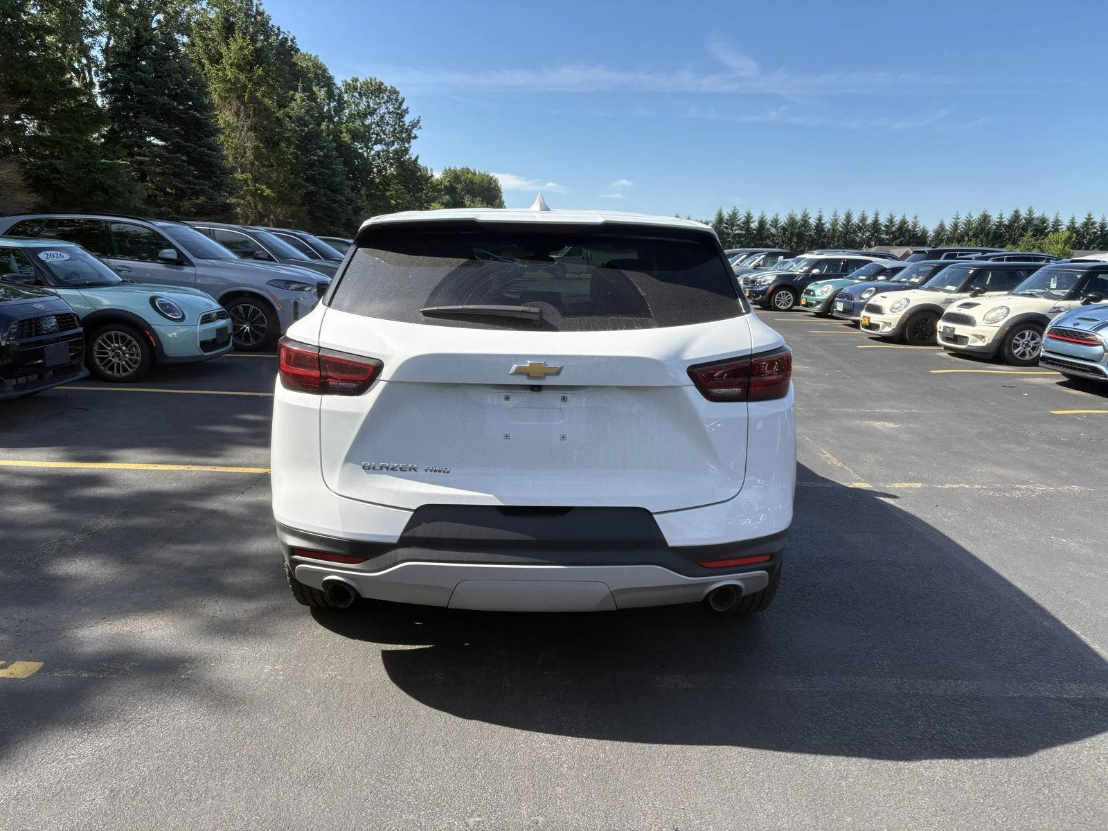 Used 2024 Summit White Chevrolet LT image 7
