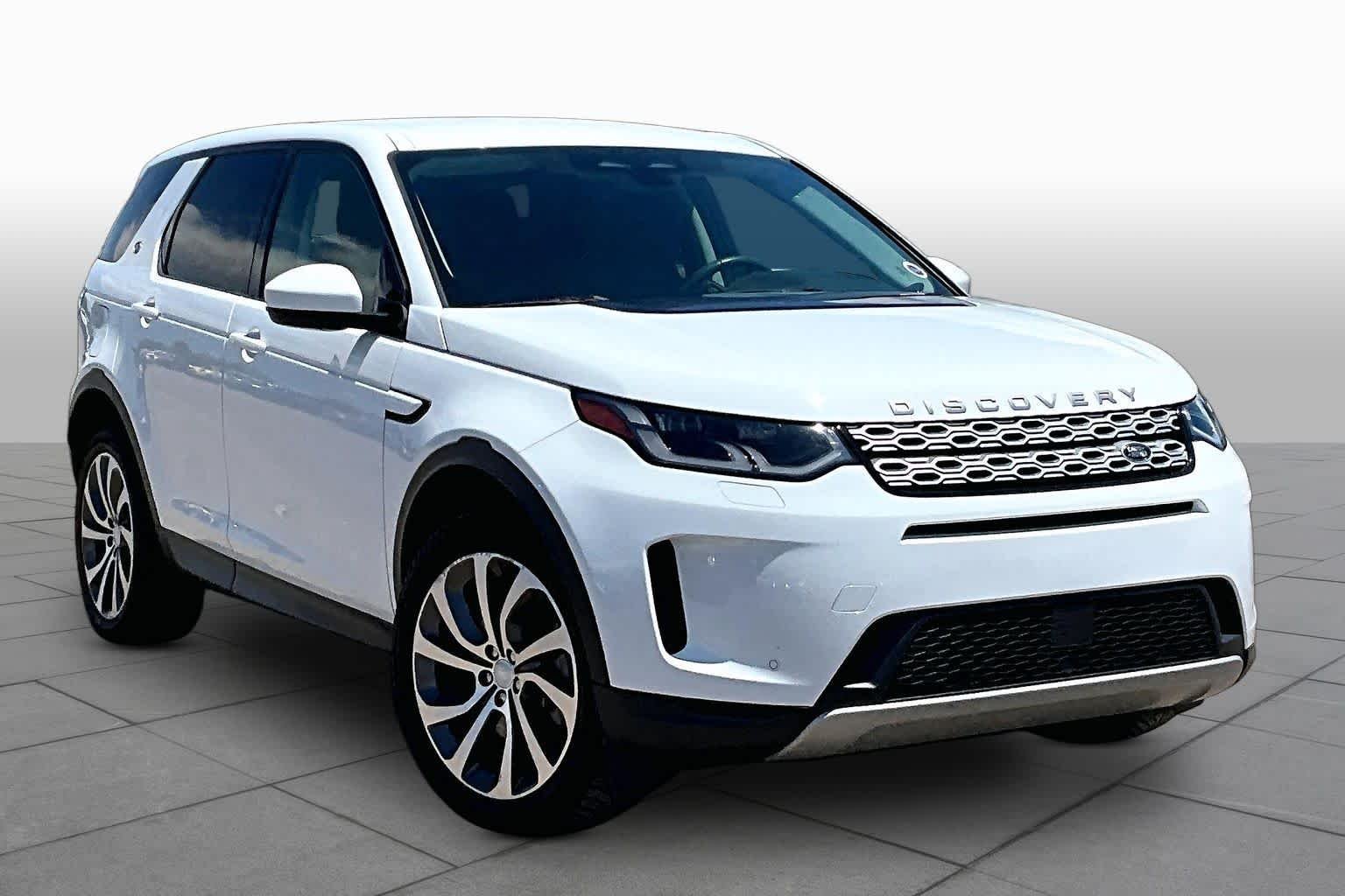 Used 2022 Fuji White Land Rover SE image 2