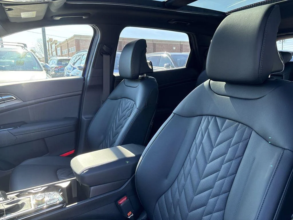 2025 Kia Sportage X-Pro Prestige - Photo 13