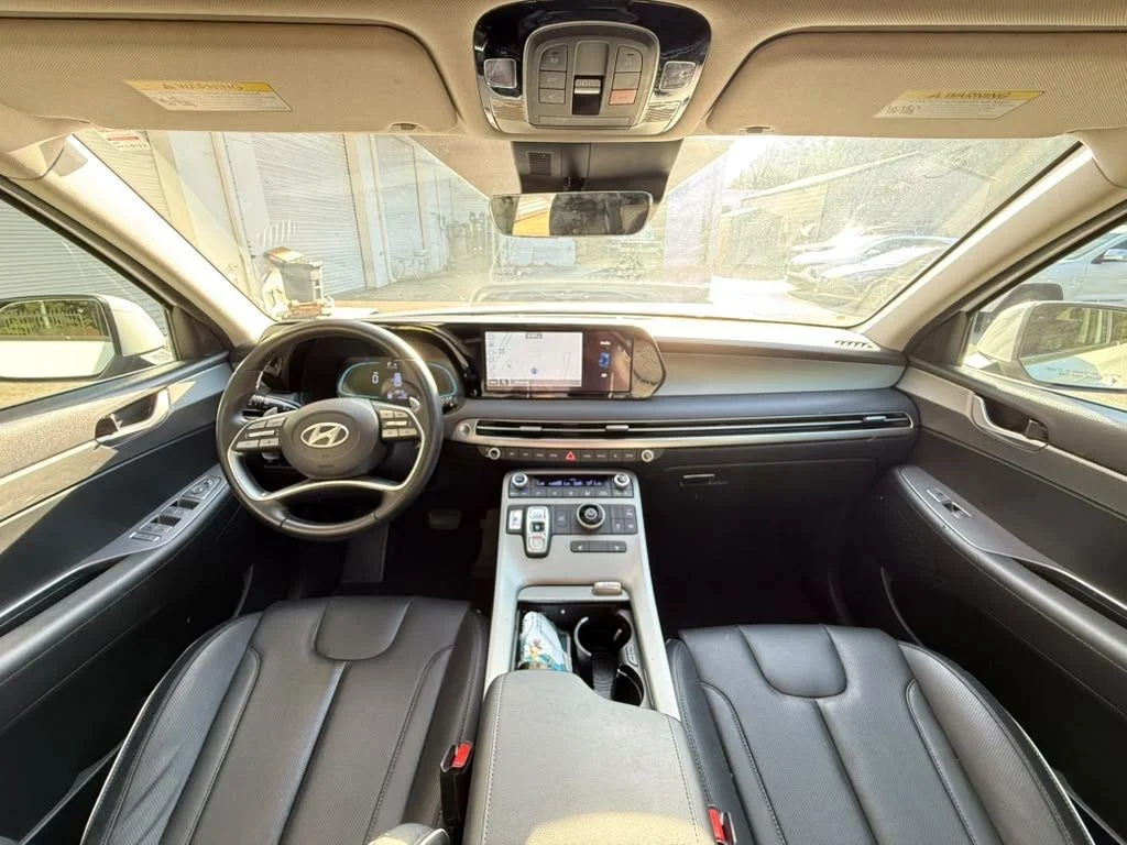 Used 2023 White Hyundai XRT image 12
