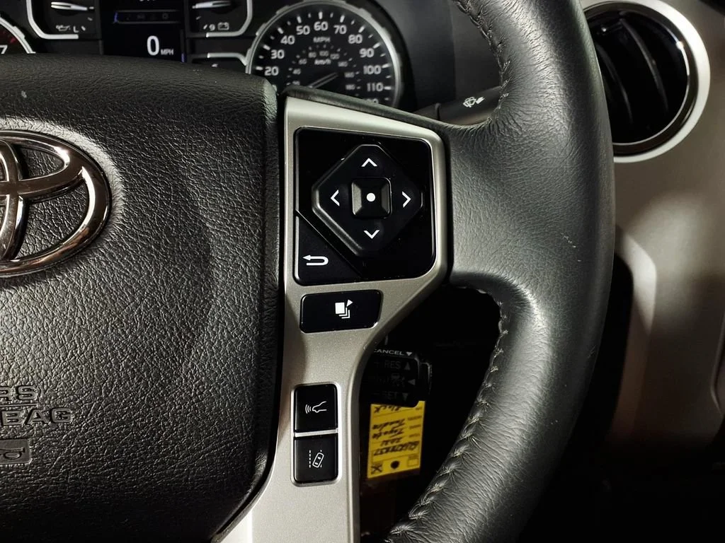 Used 2021 Midnight Black Toyota SR5 image 19