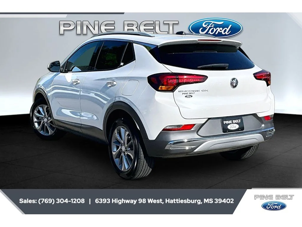 Used 2023 White Frost Tricoat Buick Essence image 2