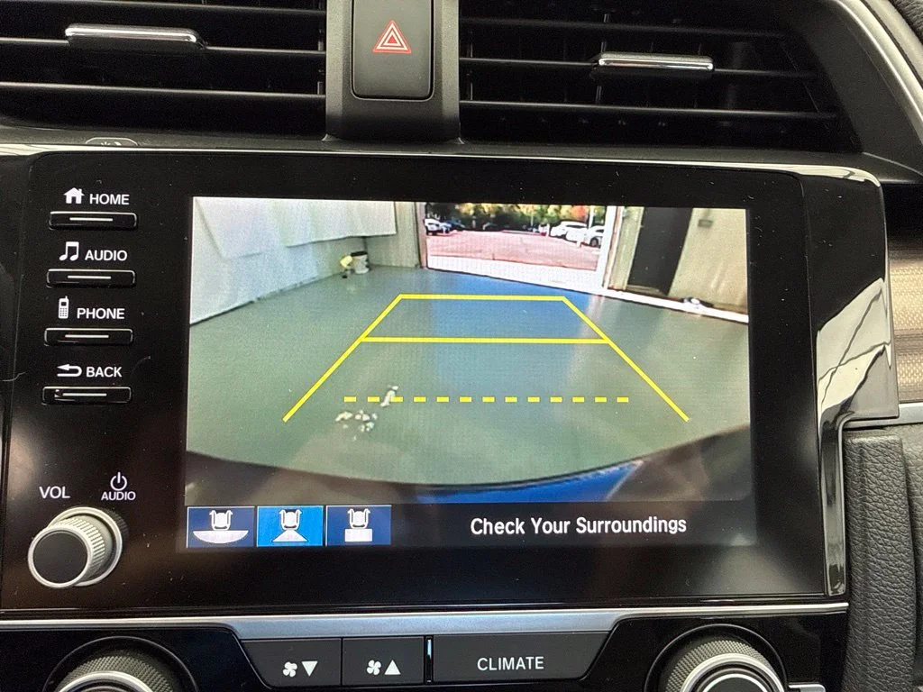 2019 Honda Civic EX 4dr Car Slide 21