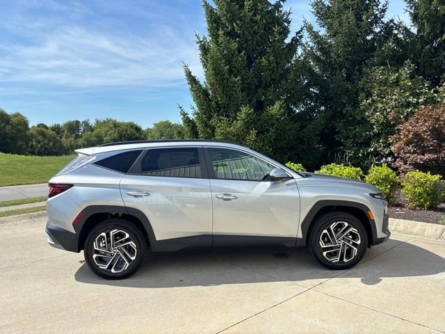 New 2026 Shimmering Silver Hyundai SEL Plus image 5